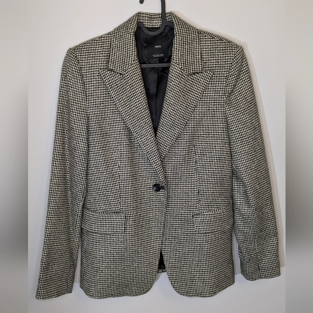MNG Black & White Houndstooth Print Blazer Jacket  - Size M - Picture 2 of 6